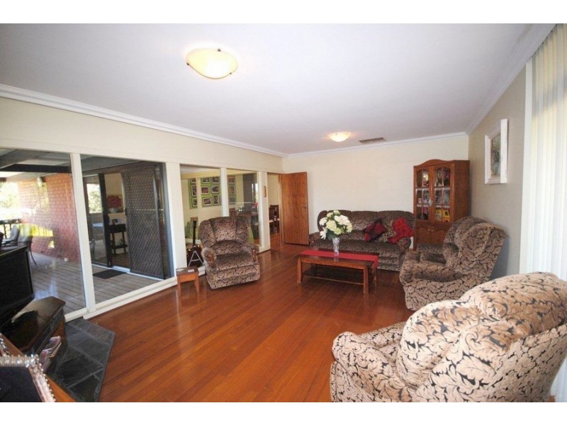 86 Whiting Road, St Agnes SA 5097