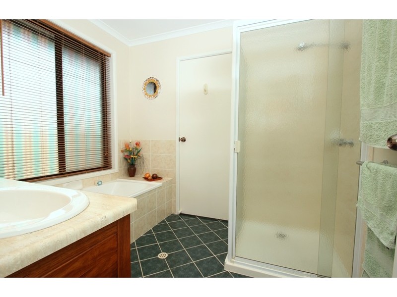 21 Sutherland Place, Golden Grove SA 5125