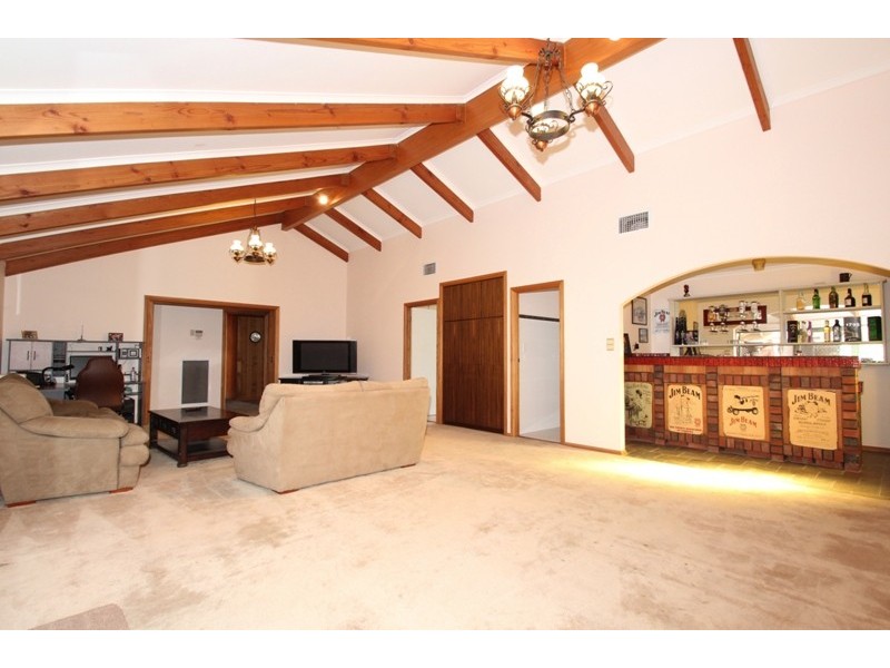 1 Portmarnock Street, Fairview Park SA 5126