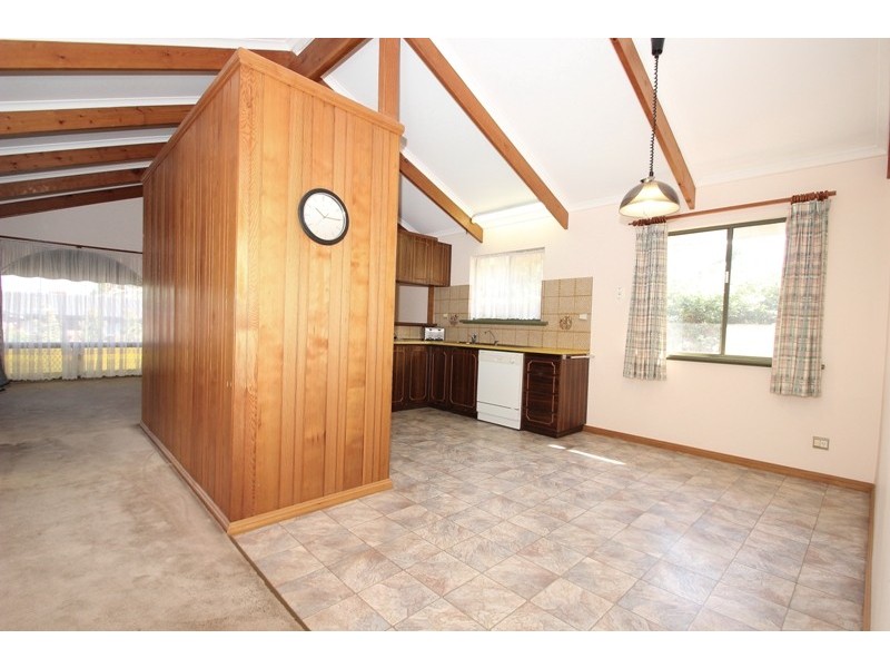 1 Portmarnock Street, Fairview Park SA 5126