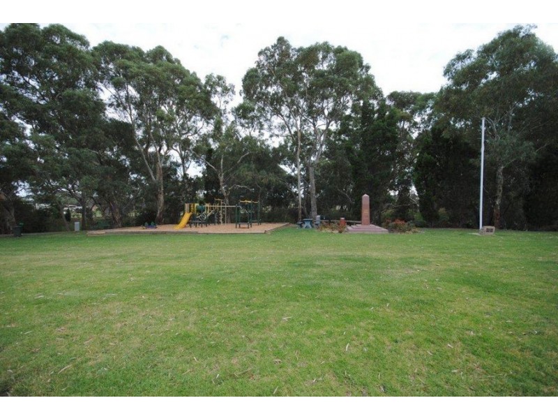 13 Doxiadis Street, St Agnes SA 5097