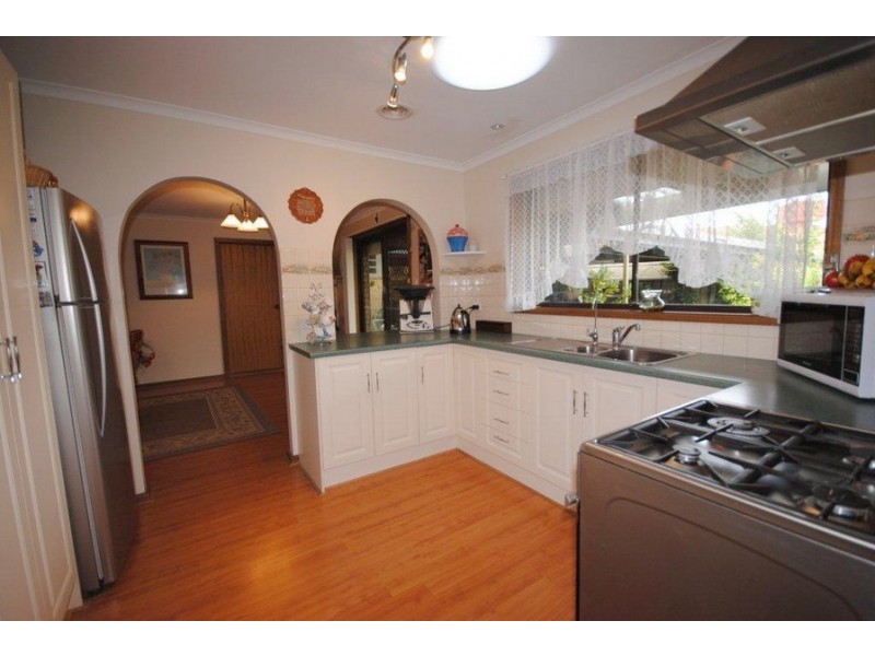 13 Doxiadis Street, St Agnes SA 5097