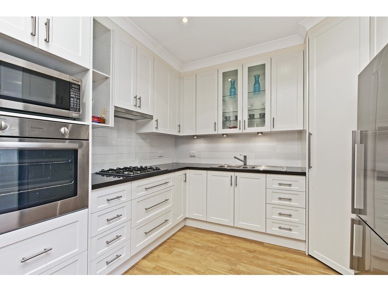 12 Walsh Street, Vista SA 5091