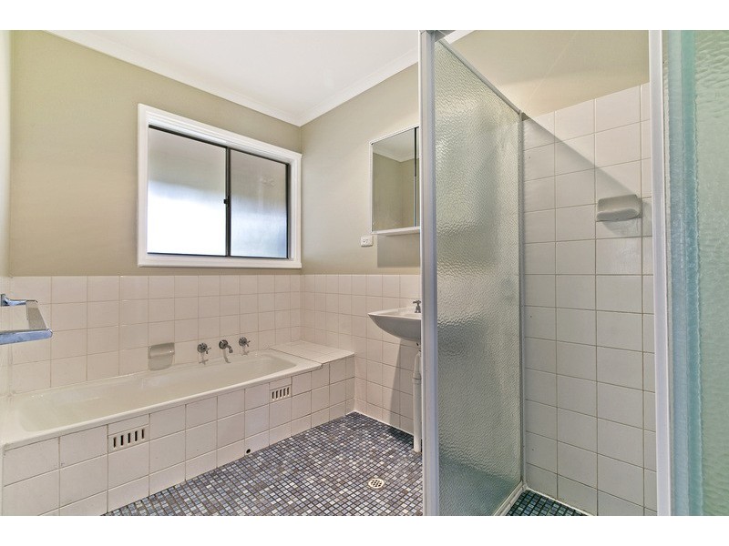 3 Park Lake Drive, Wynn Vale SA 5127