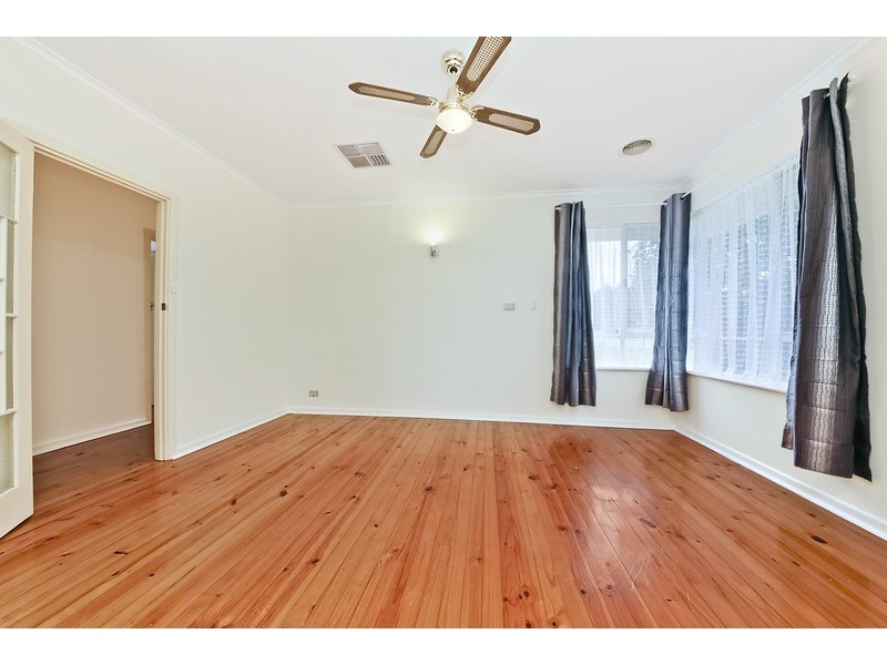 18 Robert Road, Hillbank SA 5112