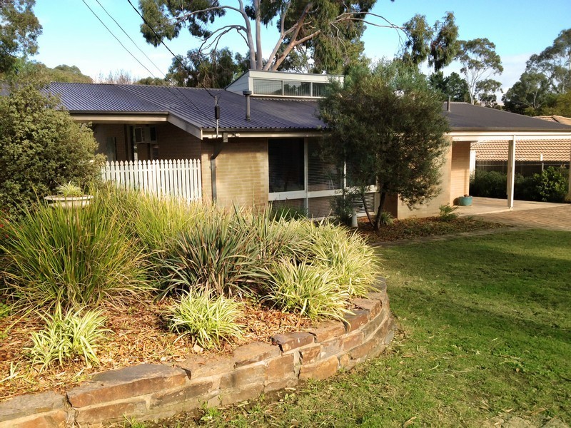 18 Janlyn Road, Vista SA 5091
