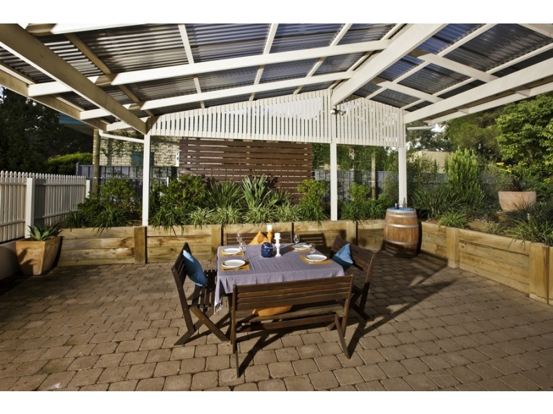 18 Janlyn Road, Vista SA 5091