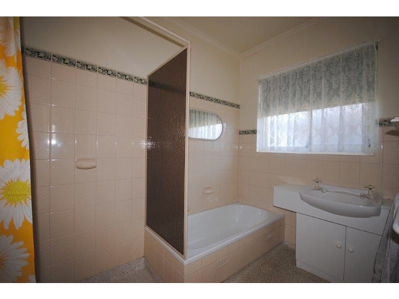 11 Afford Street, Elizabeth Grove SA 5112