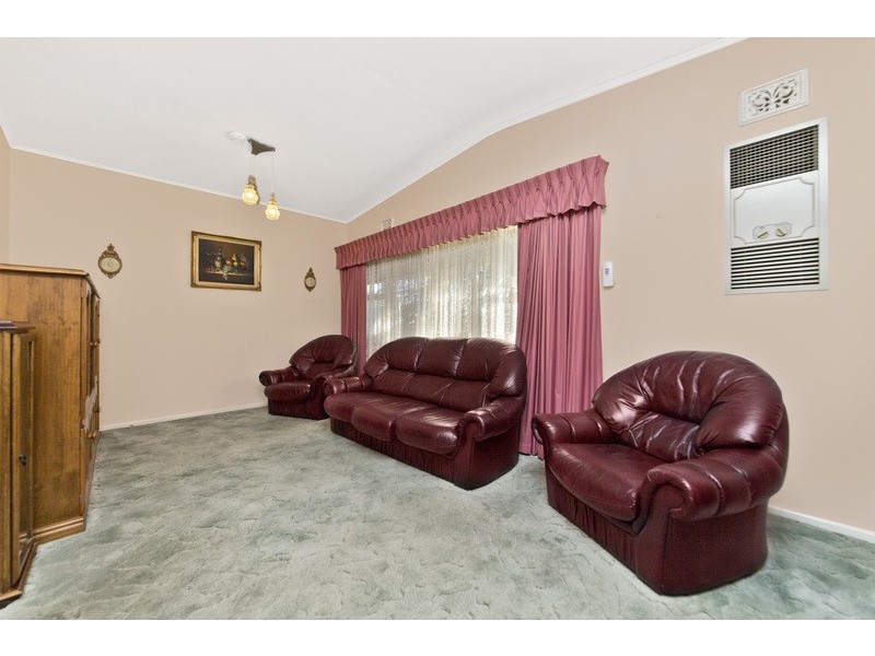6 Mercedes Drive, Holden Hill SA 5088