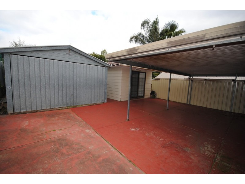 2/1 Edward Road, Ridgehaven SA 5097