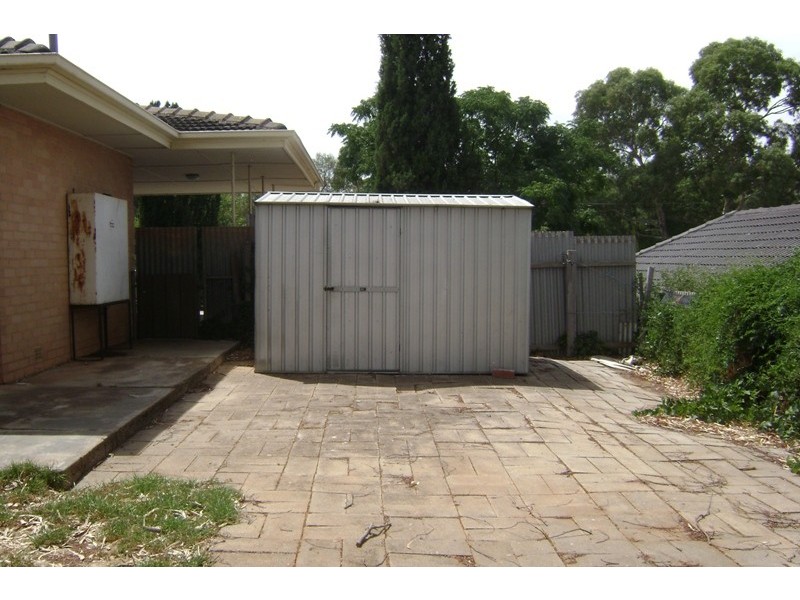 8 Thomson Drive, Fairview Park SA 5126