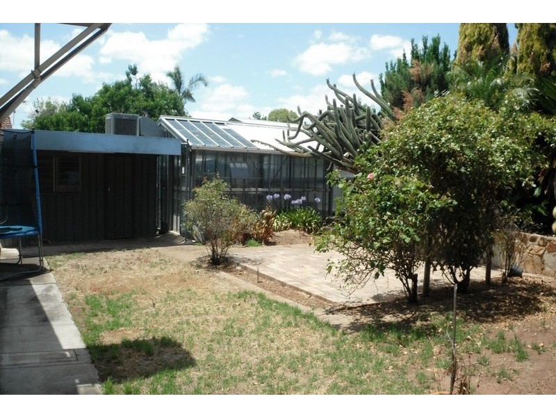 3 Kooline Crescent, Gilles Plains SA 5086