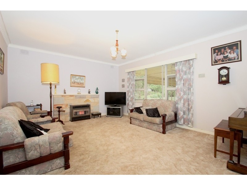 34 Swan Avenue, Rostrevor SA 5073