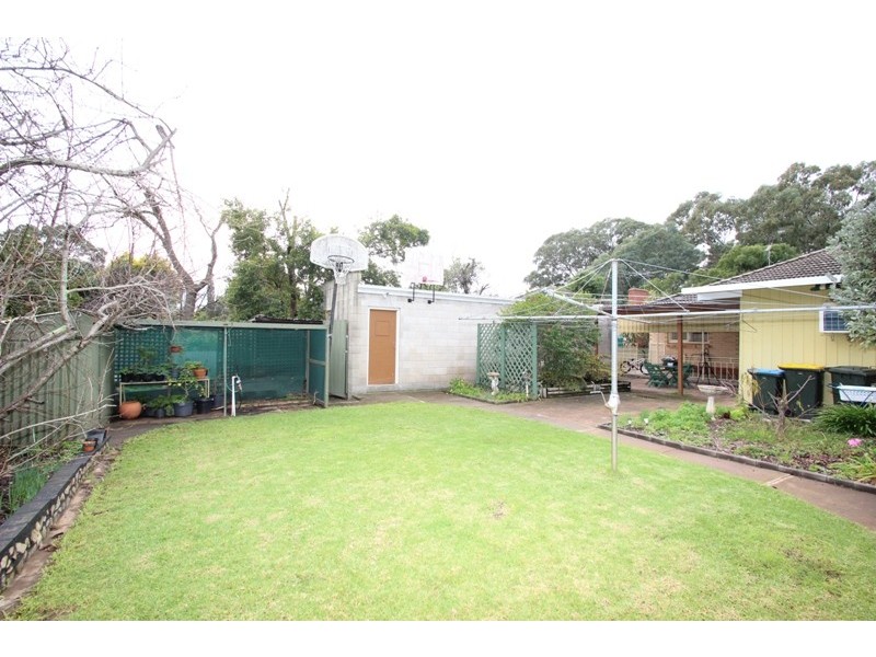 34 Swan Avenue, Rostrevor SA 5073