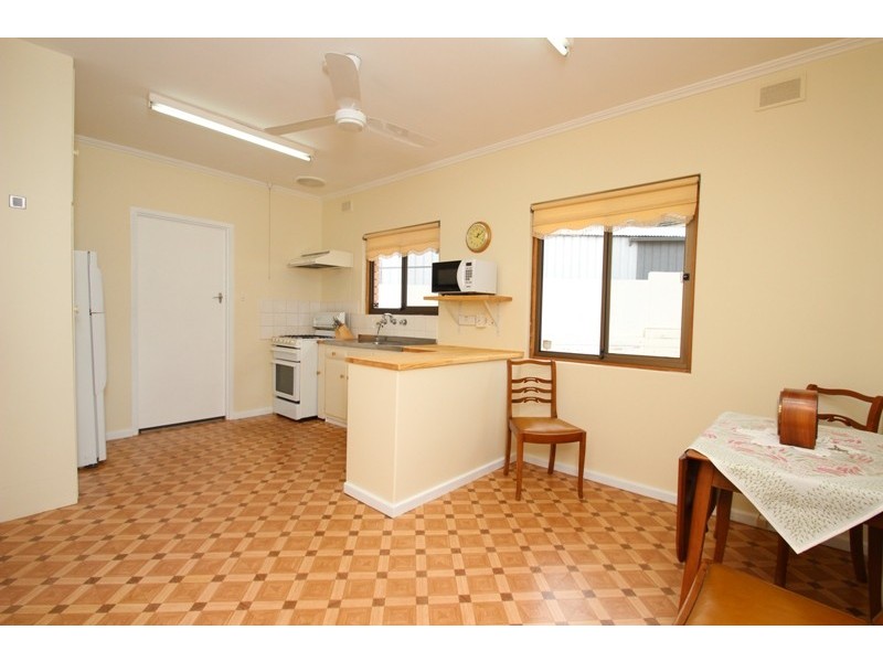 17 Sherwood Drive, Redwood Park SA 5097