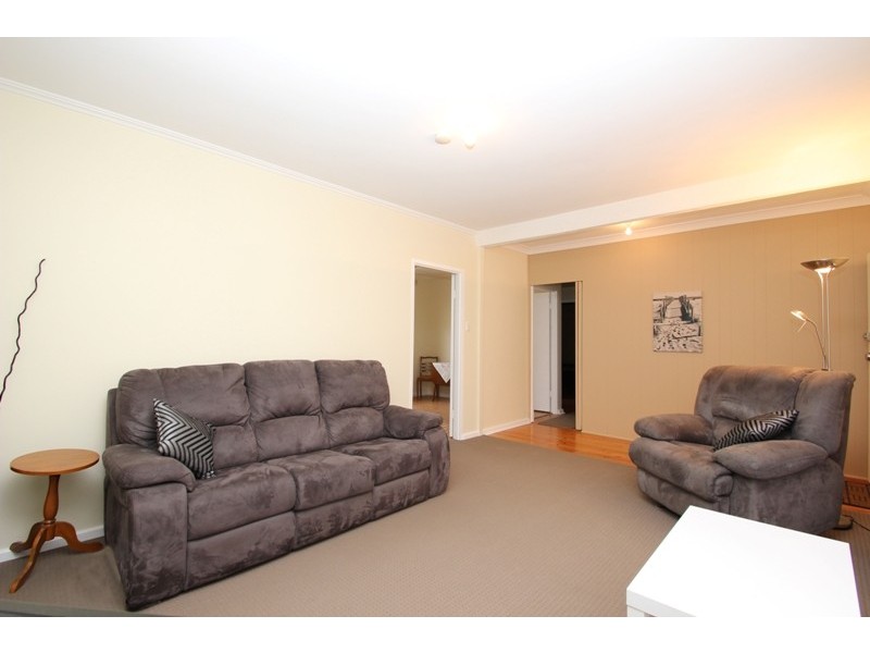 17 Sherwood Drive, Redwood Park SA 5097