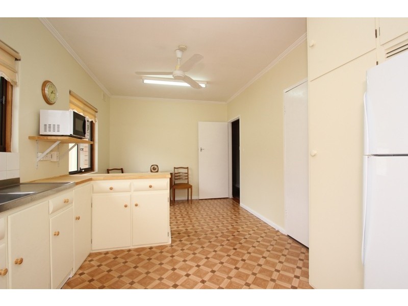 17 Sherwood Drive, Redwood Park SA 5097