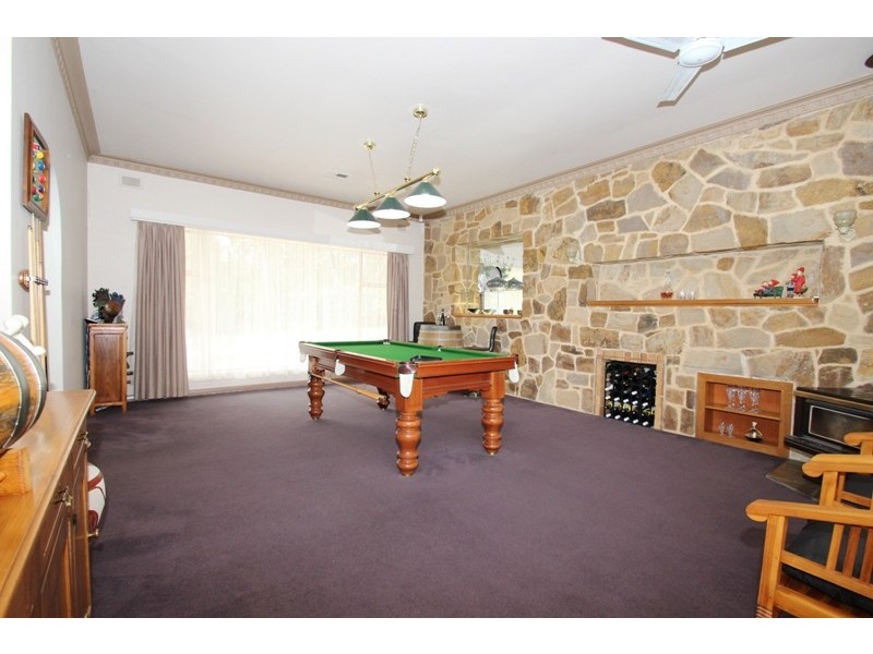 10 Redwood Avenue, Redwood Park SA 5097