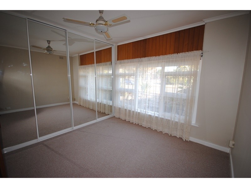 9 Pamela Avenue, Campbelltown SA 5074