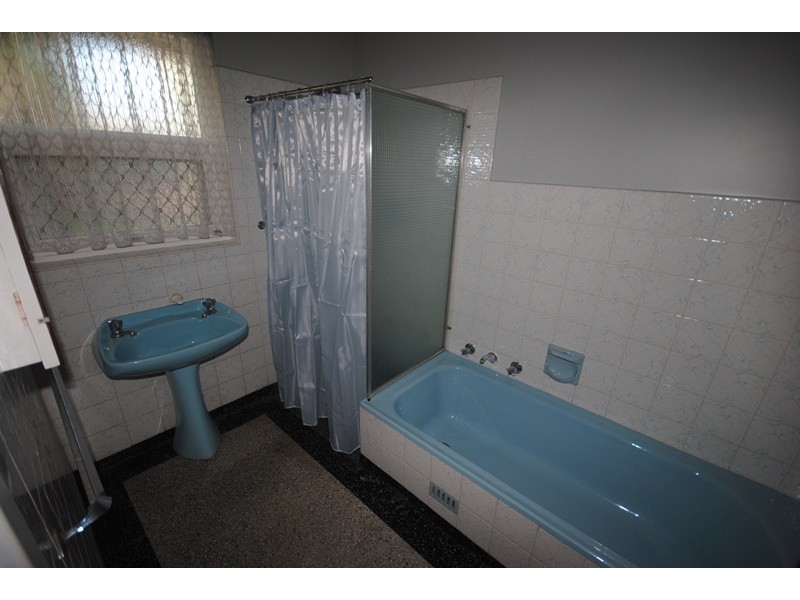 9 Pamela Avenue, Campbelltown SA 5074