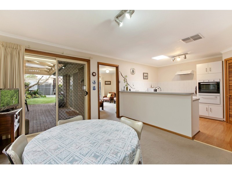 6 Ashton Place, Wynn Vale SA 5127