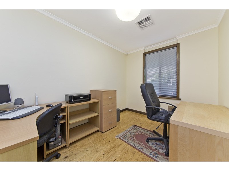 1 Doreen Street, St Agnes SA 5097