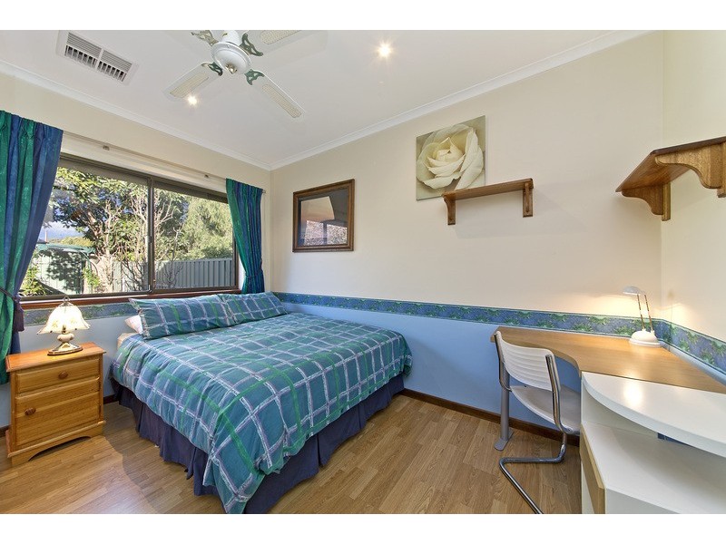 1 Doreen Street, St Agnes SA 5097