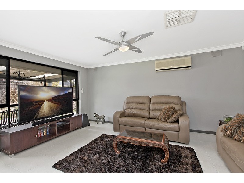 15 Blaxland Avenue, Ingle Farm SA 5098