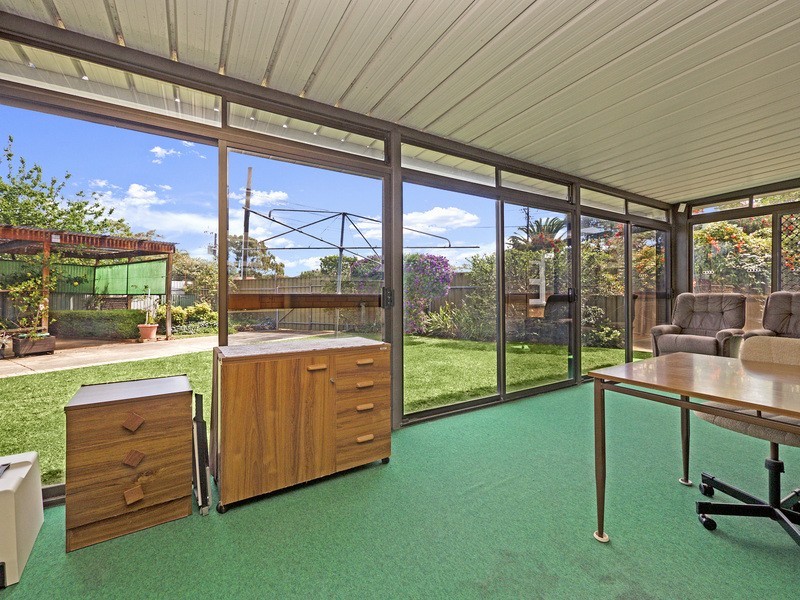 1 Esperance Terrace, Valley View SA 5093