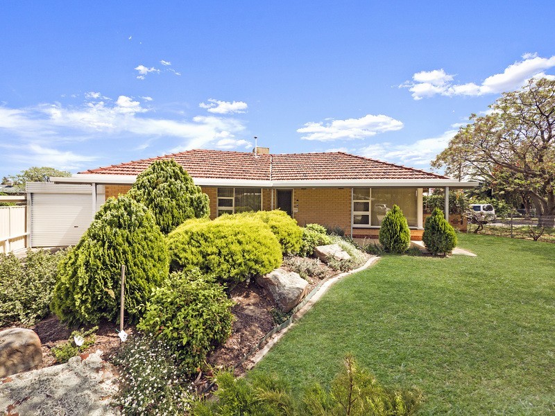 1 Esperance Terrace, Valley View SA 5093
