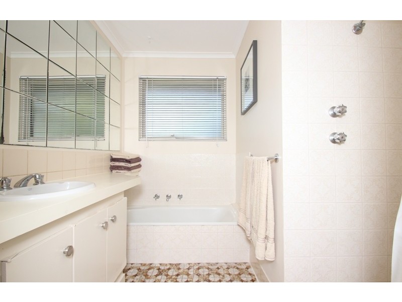 19 Allchurch Avenue, Redwood Park SA 5097