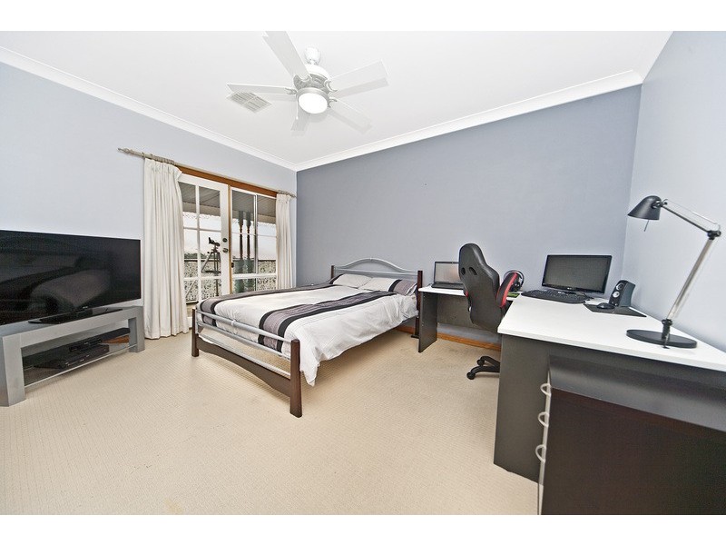 7 Coomurra Drive, Salisbury Heights SA 5109