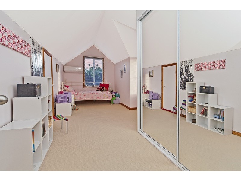 7 Coomurra Drive, Salisbury Heights SA 5109