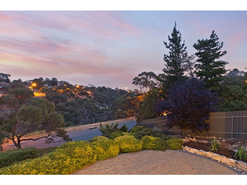 7 Coomurra Drive, Salisbury Heights SA 5109