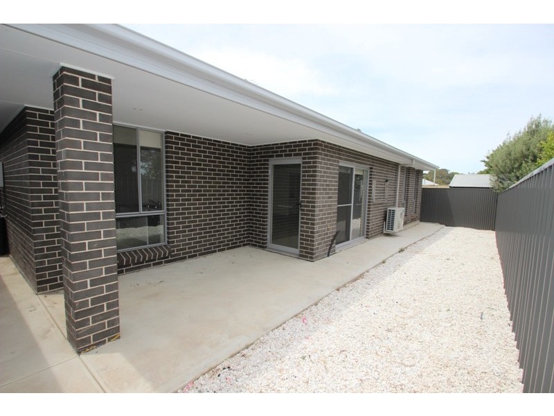 16 Richard Street, Modbury SA 5092