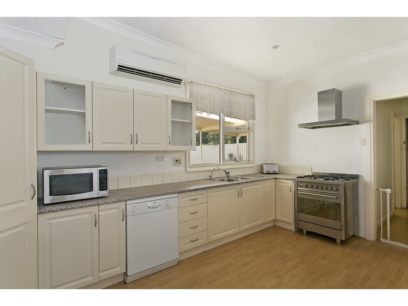 39 Berri Road, Hope Valley SA 5090