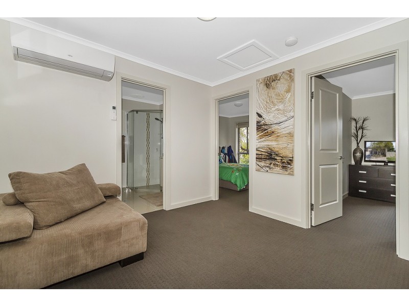 10 Harcourt Terrace, Modbury SA 5092