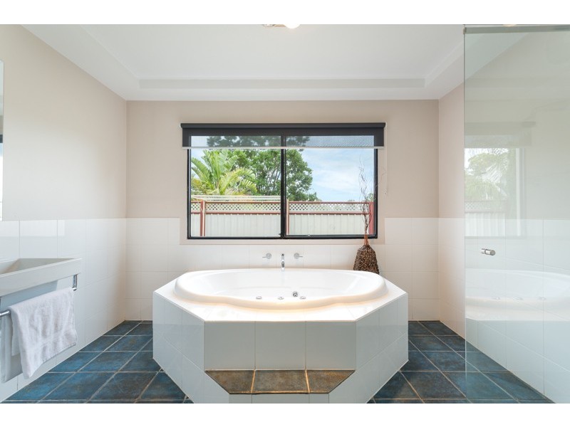 12 Persimmon Grove, Golden Grove SA 5125