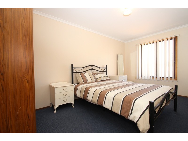 10 Marine Parade, Moonta Bay SA 5558
