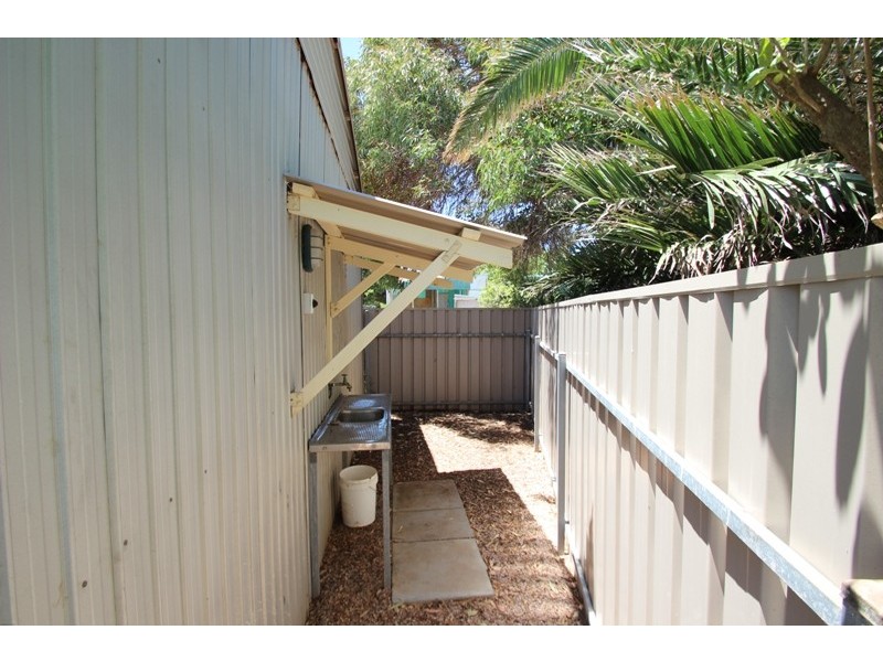 10 Marine Parade, Moonta Bay SA 5558
