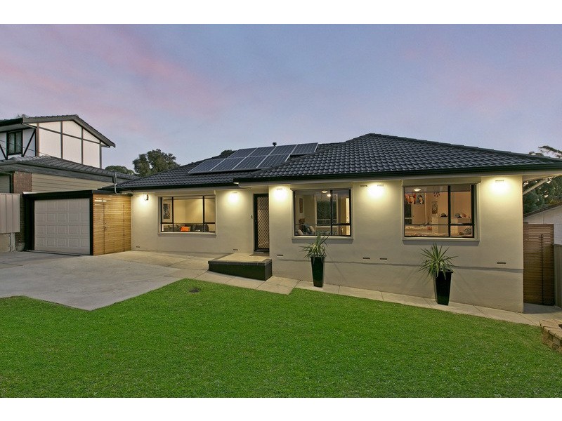 5 Somerset Avenue, Redwood Park SA 5097