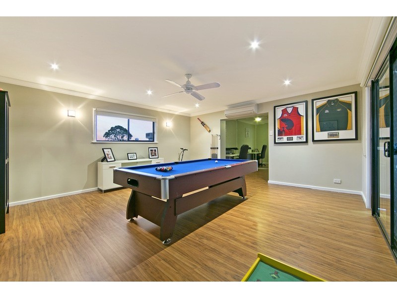 5 Somerset Avenue, Redwood Park SA 5097