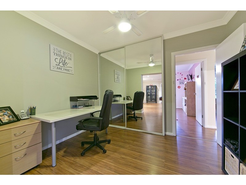 5 Somerset Avenue, Redwood Park SA 5097