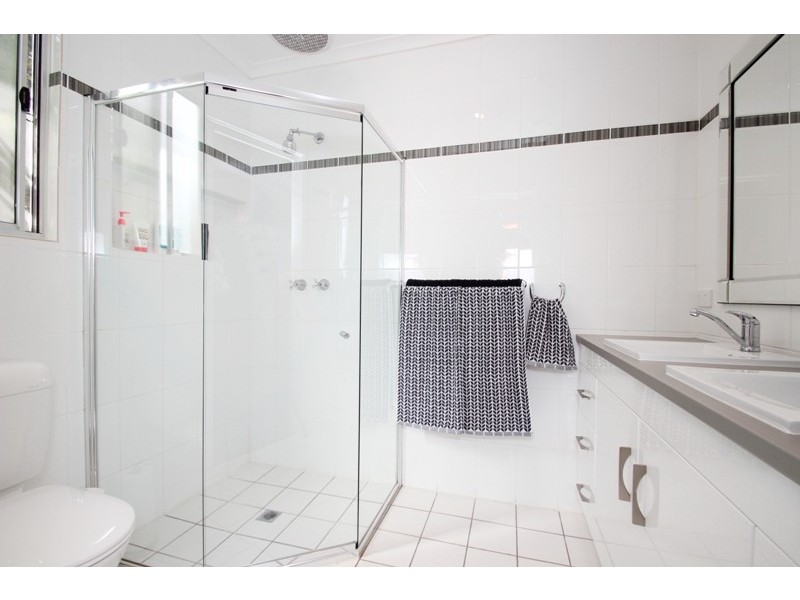 9 Riddell Road, Holden Hill SA 5088