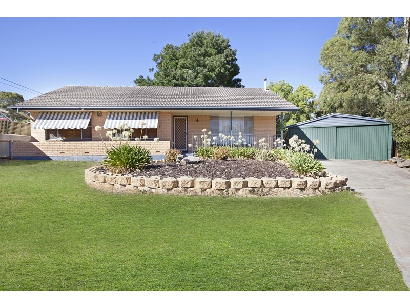 4 Benton Court, Modbury SA 5092