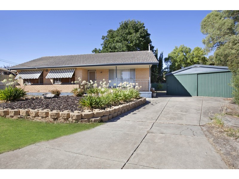 4 Benton Court, Modbury SA 5092