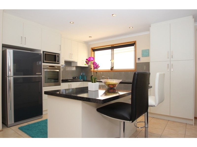 17 Brisbane Drive, Salisbury Heights SA 5109