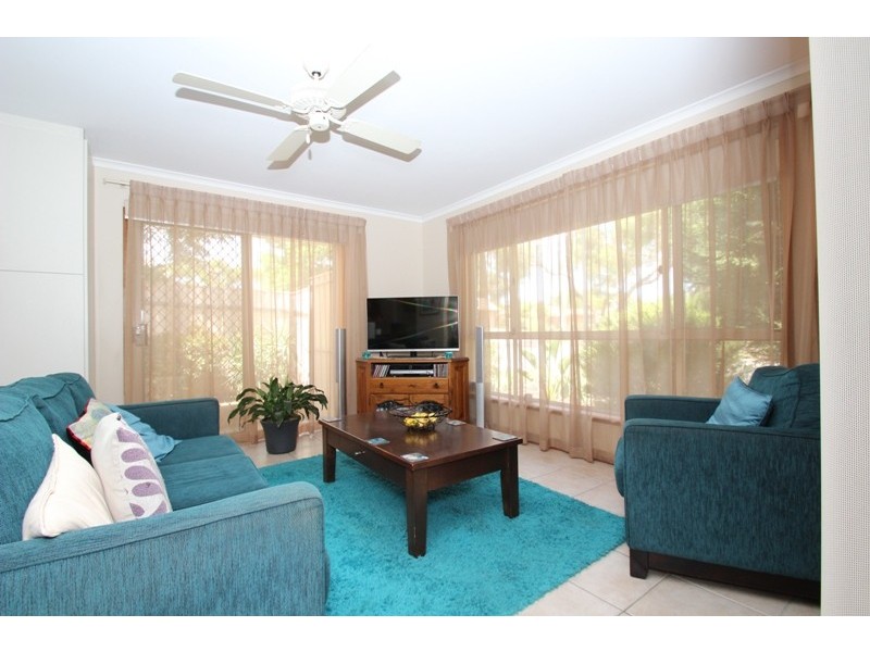 17 Brisbane Drive, Salisbury Heights SA 5109