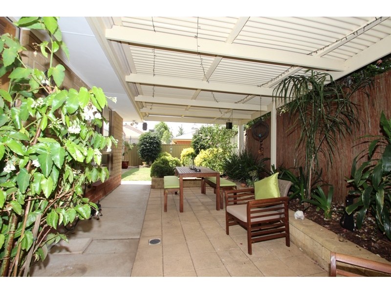 17 Brisbane Drive, Salisbury Heights SA 5109