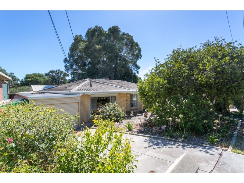 4 Clarence Drive, Athelstone SA 5076